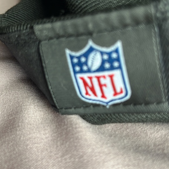 New Era 59FIFTY Carolina Panthers Hat - Picture 8 of 8